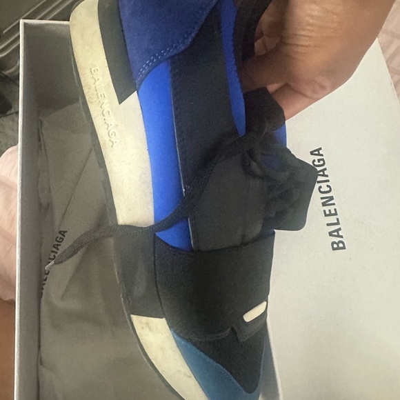 Worn in - Picture 3 of 3